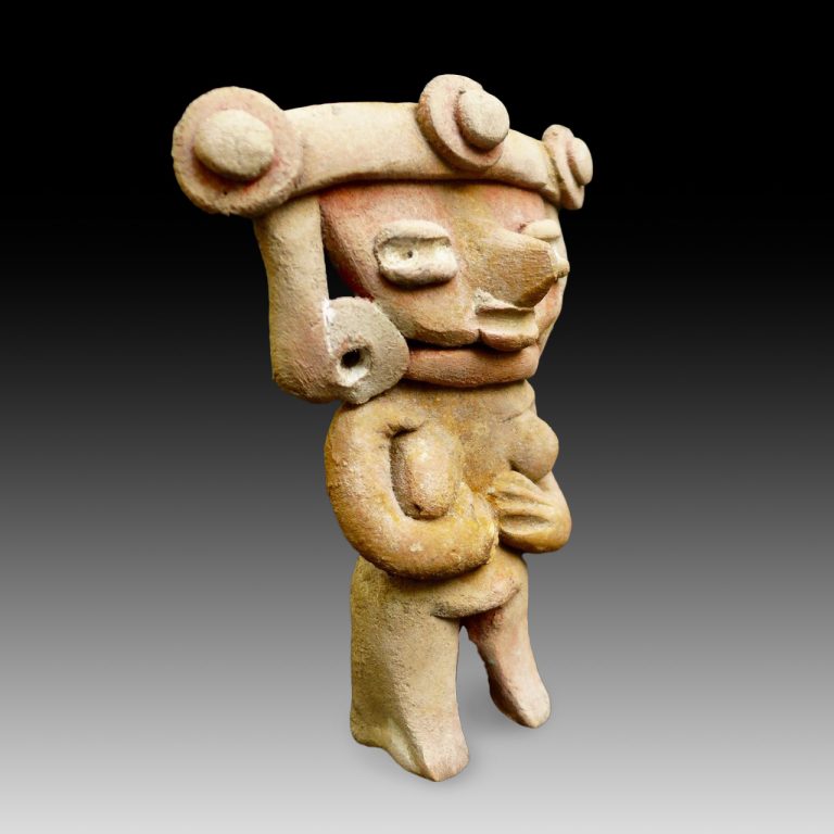 A Chupicuaro female figure