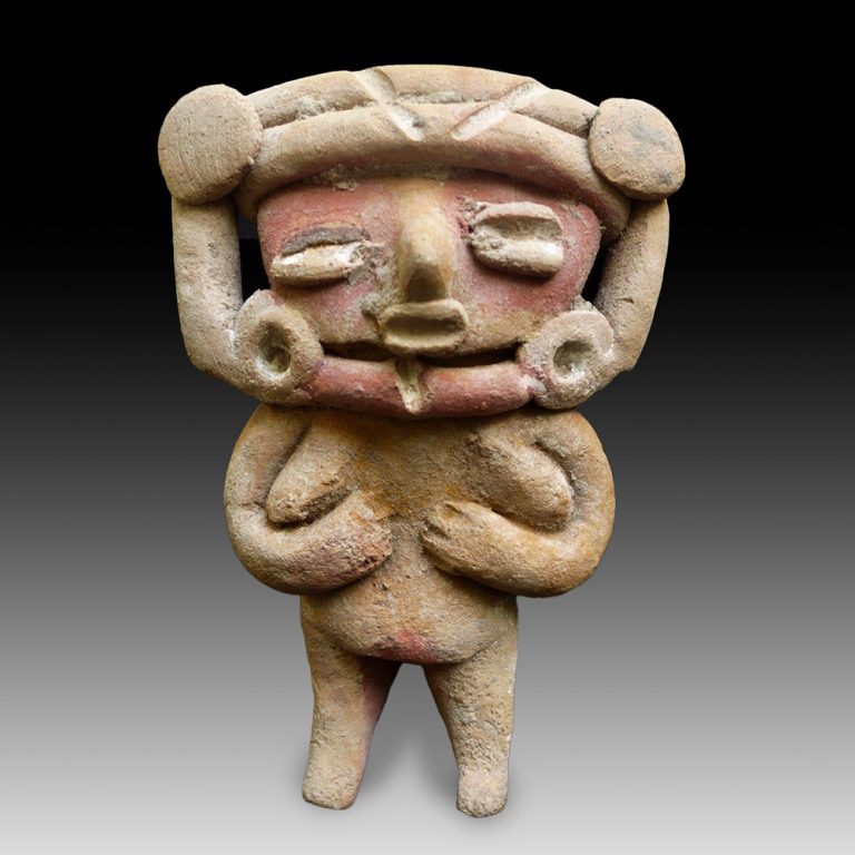 A Chupicuaro female figure