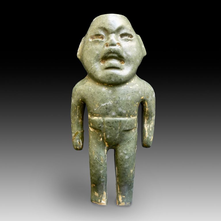 A male Olmec figure